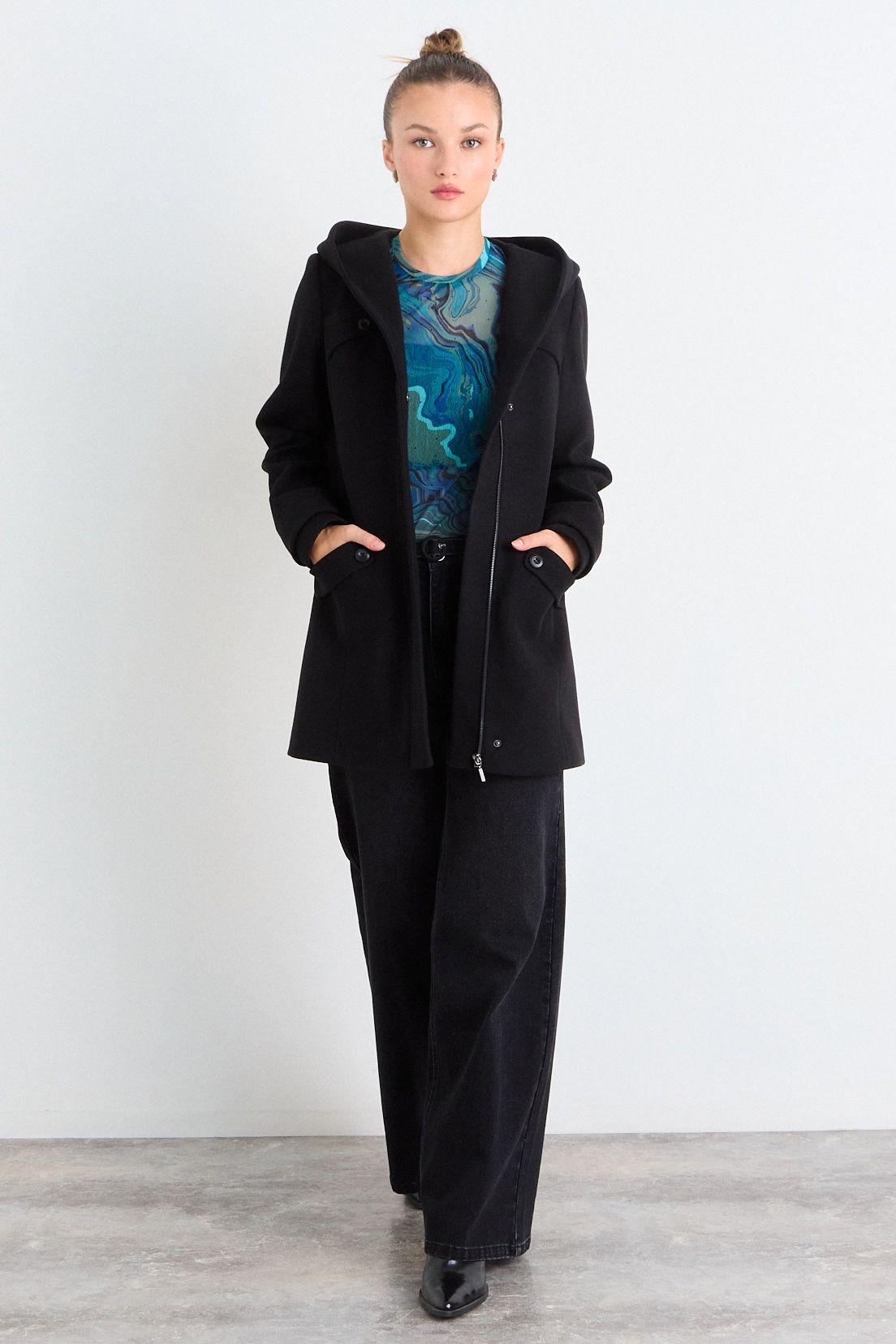 Chaqueton  Liso Negro iO 17220126005102-4