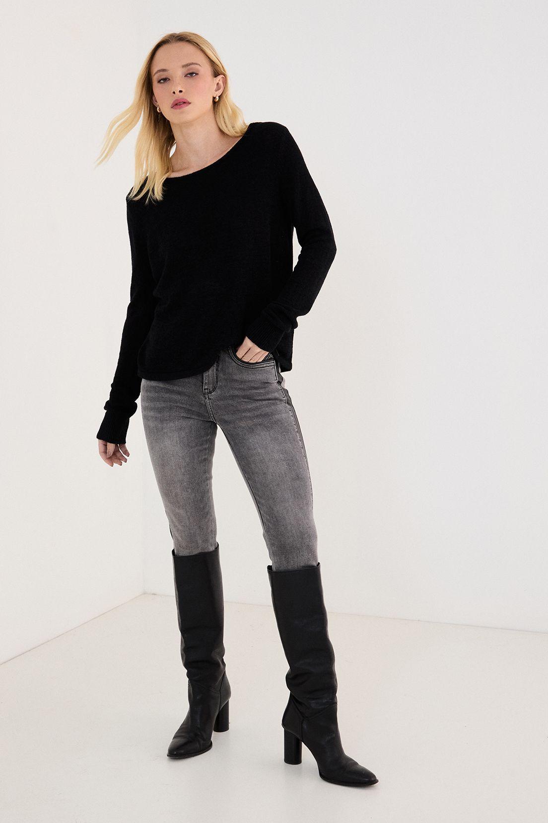Sweater Liso Negro 18107125002102-3