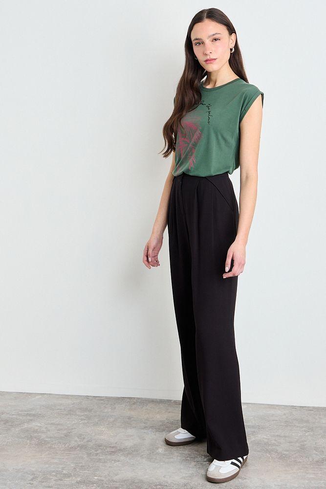 Polera Estampada Verde Oliva iO 14620225006107-4