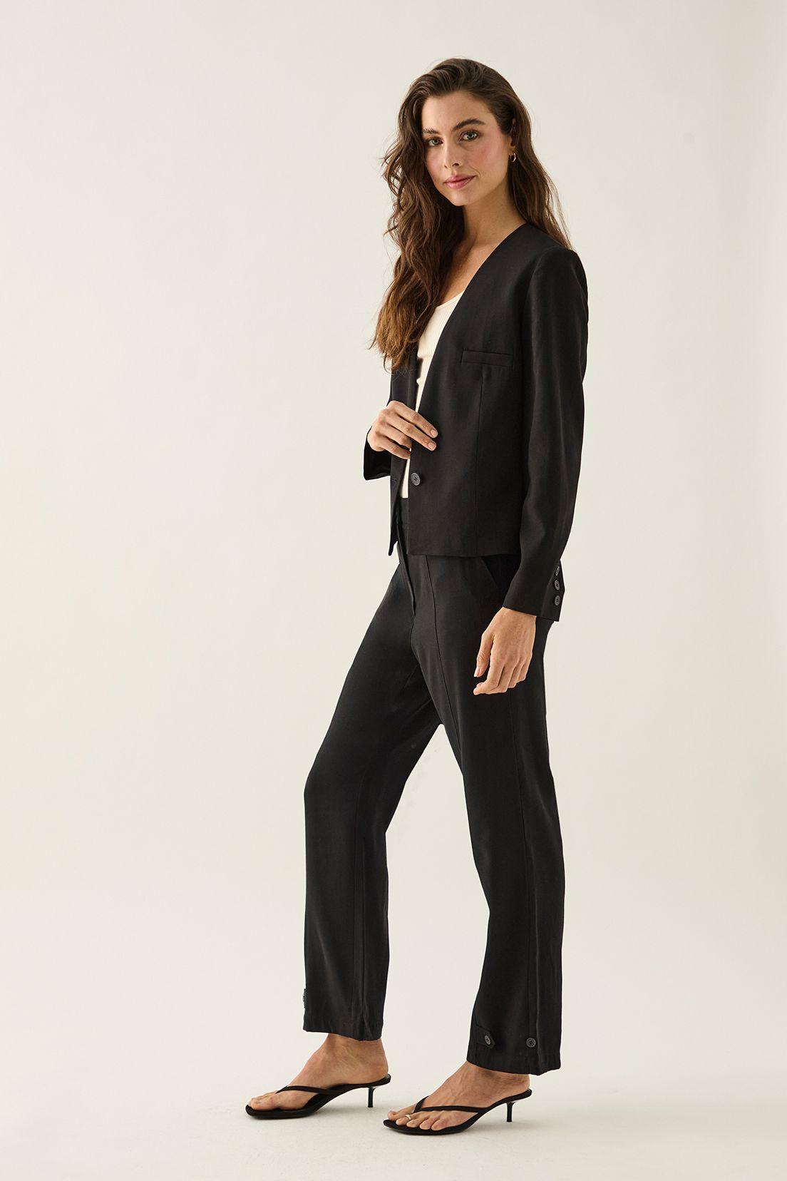 Blazer Liso Negro Ash 16007125001102-3