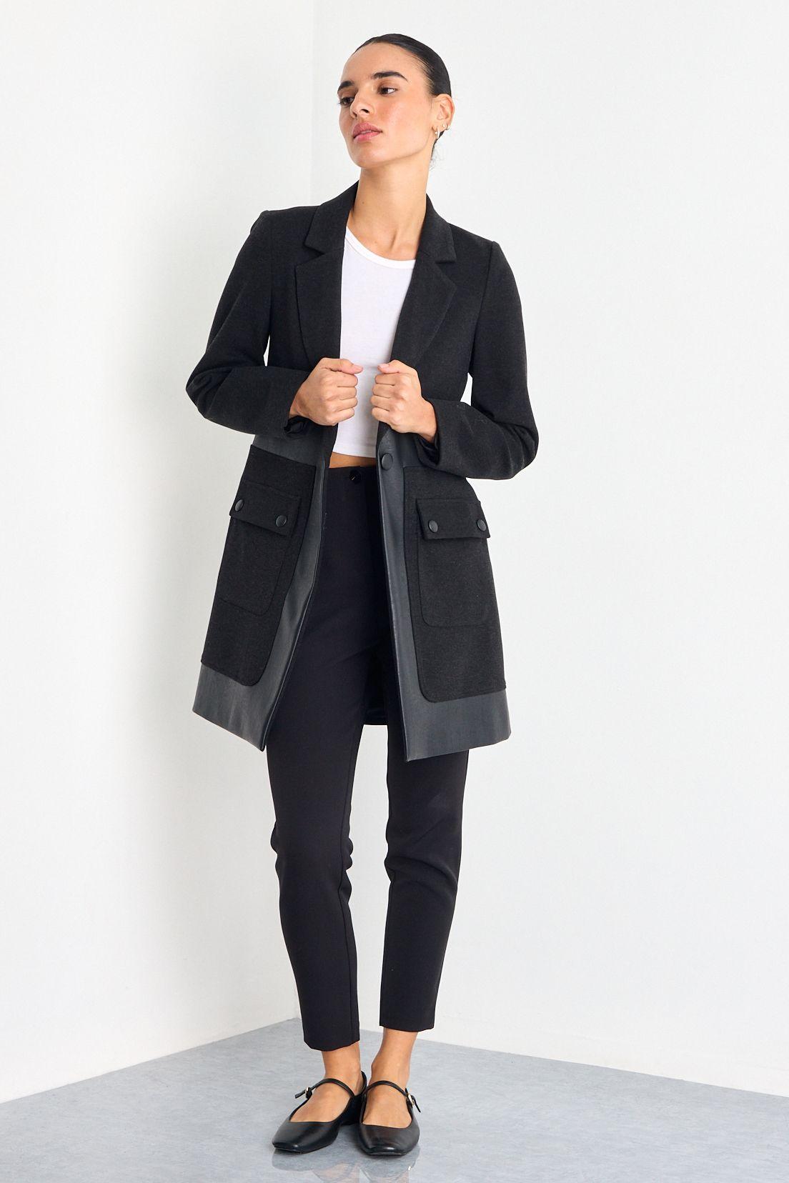 Chaqueton Negro iO 17220225002102-4