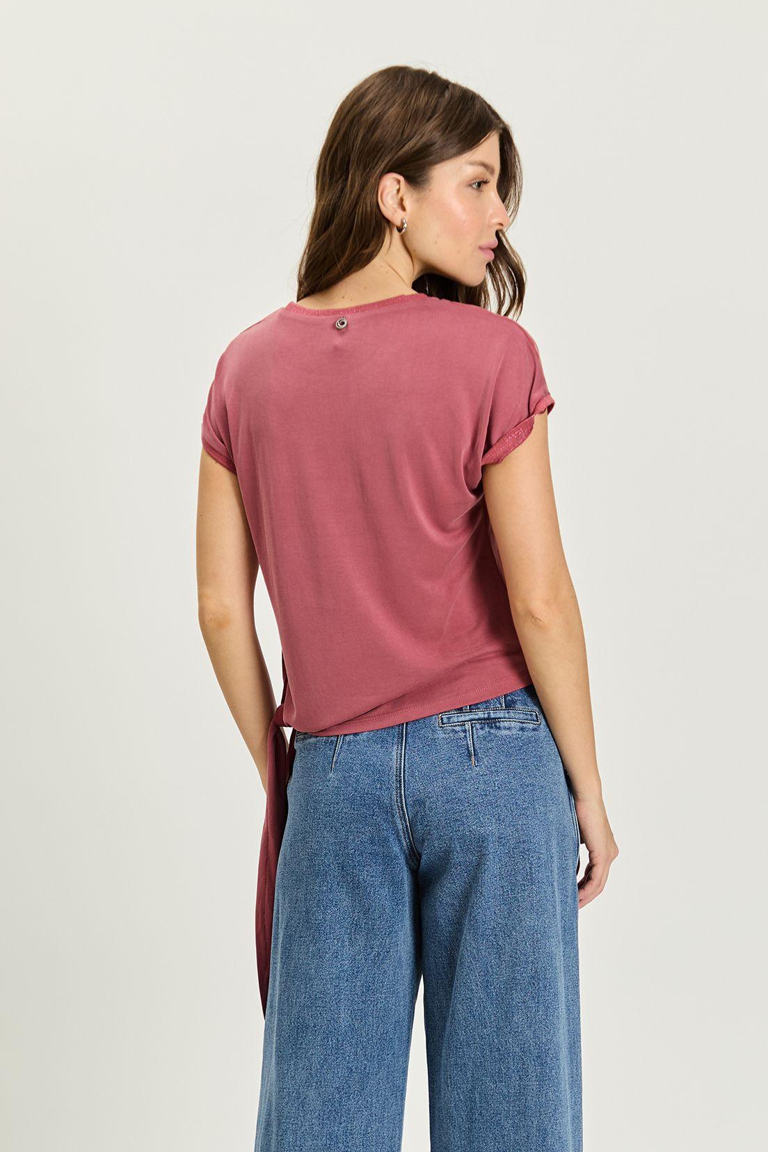 Polera Lisa Morado iO 14220224065121-3