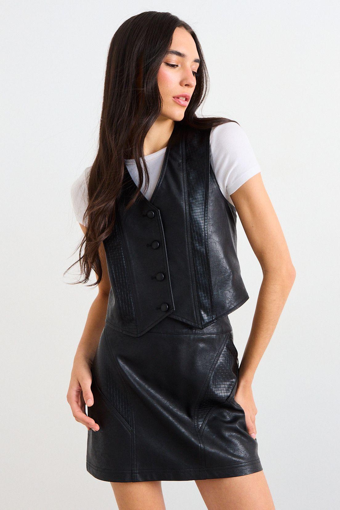 Gillette Liso Negro iO 16220126006102-0