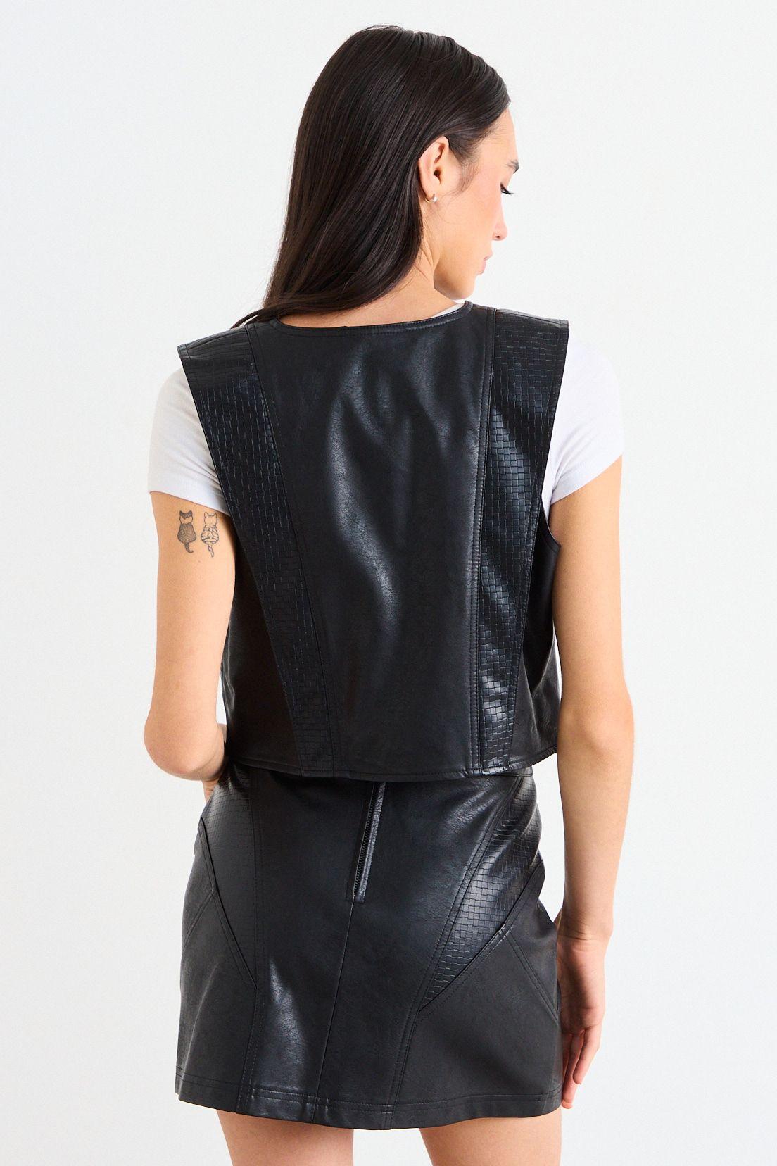 Gillette Liso Negro iO 16220126006102-2