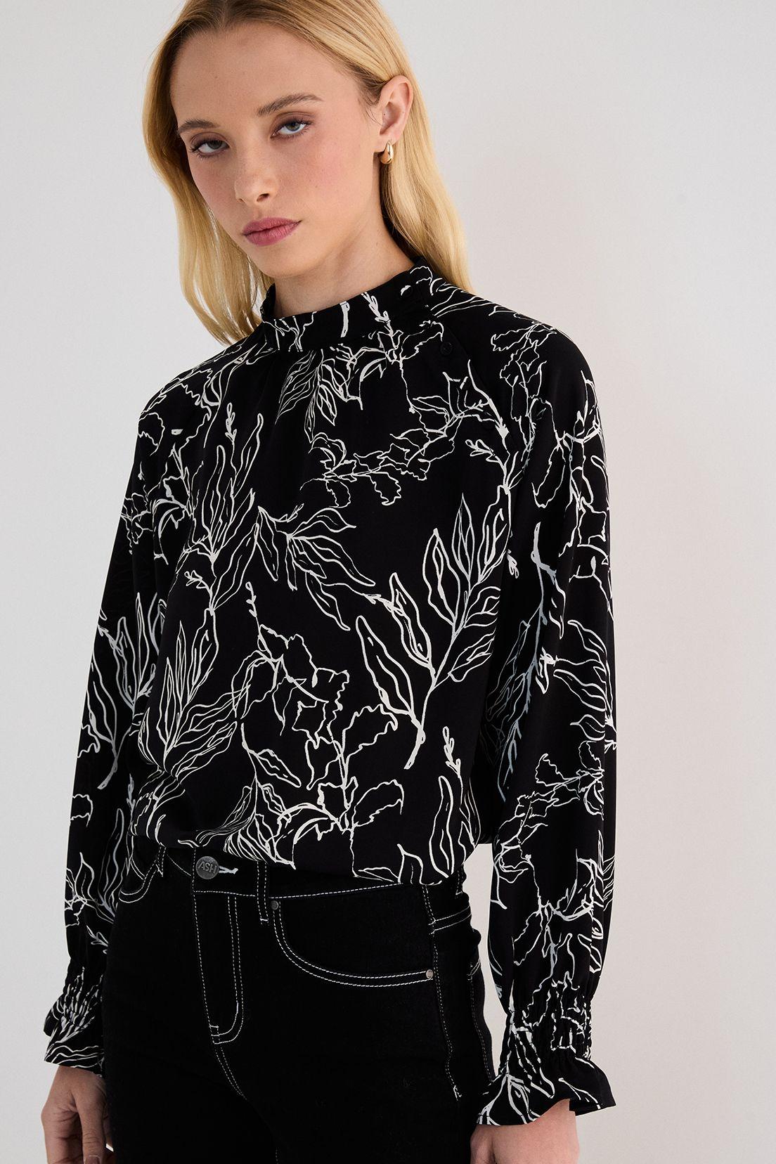 Blusa Fantasia Negro 14104125004102-1