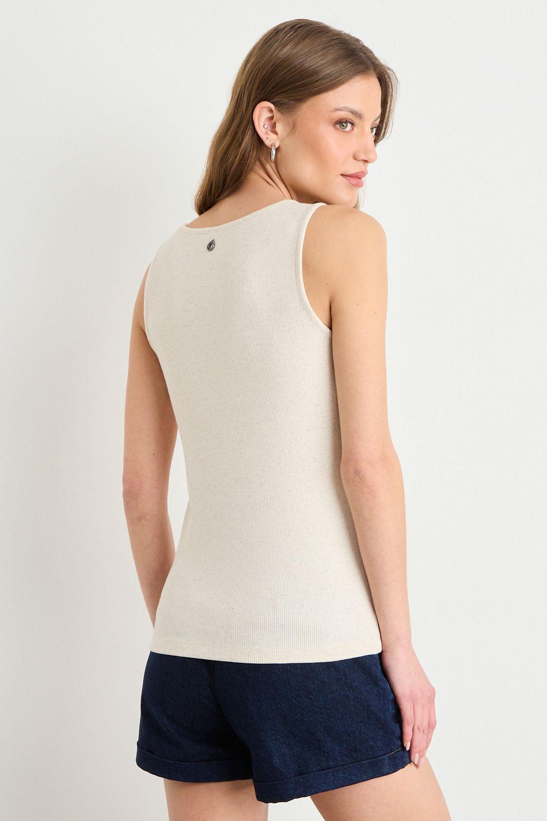 Polera Sin Mangas Beige iO 14220225071106-3