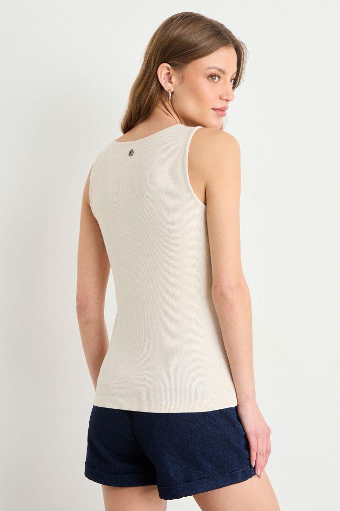 Polera Sin Mangas Beige iO 14220225071106-2