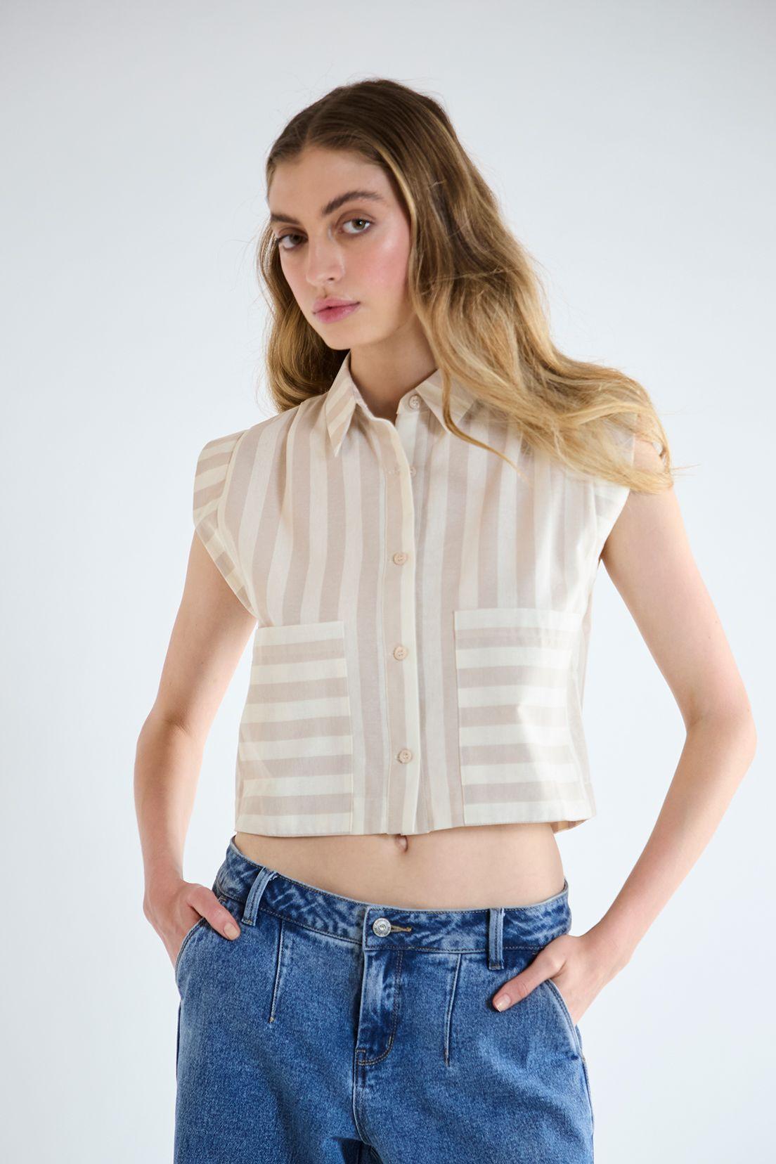 Blusa Fantasia Beige iO 14120125052106-0