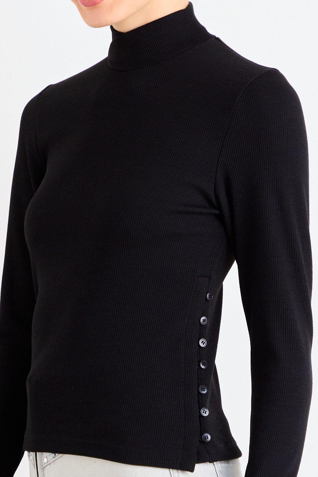 Polera Lisa Negro iO 14220126063102-1