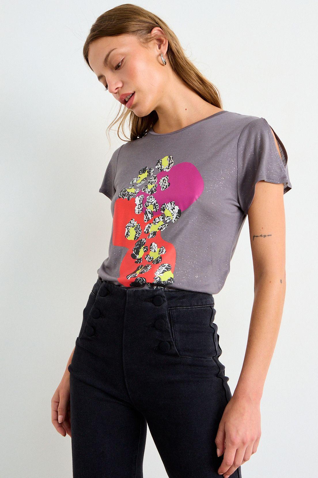 Polera Estampada Gris iO 14620126050163-1