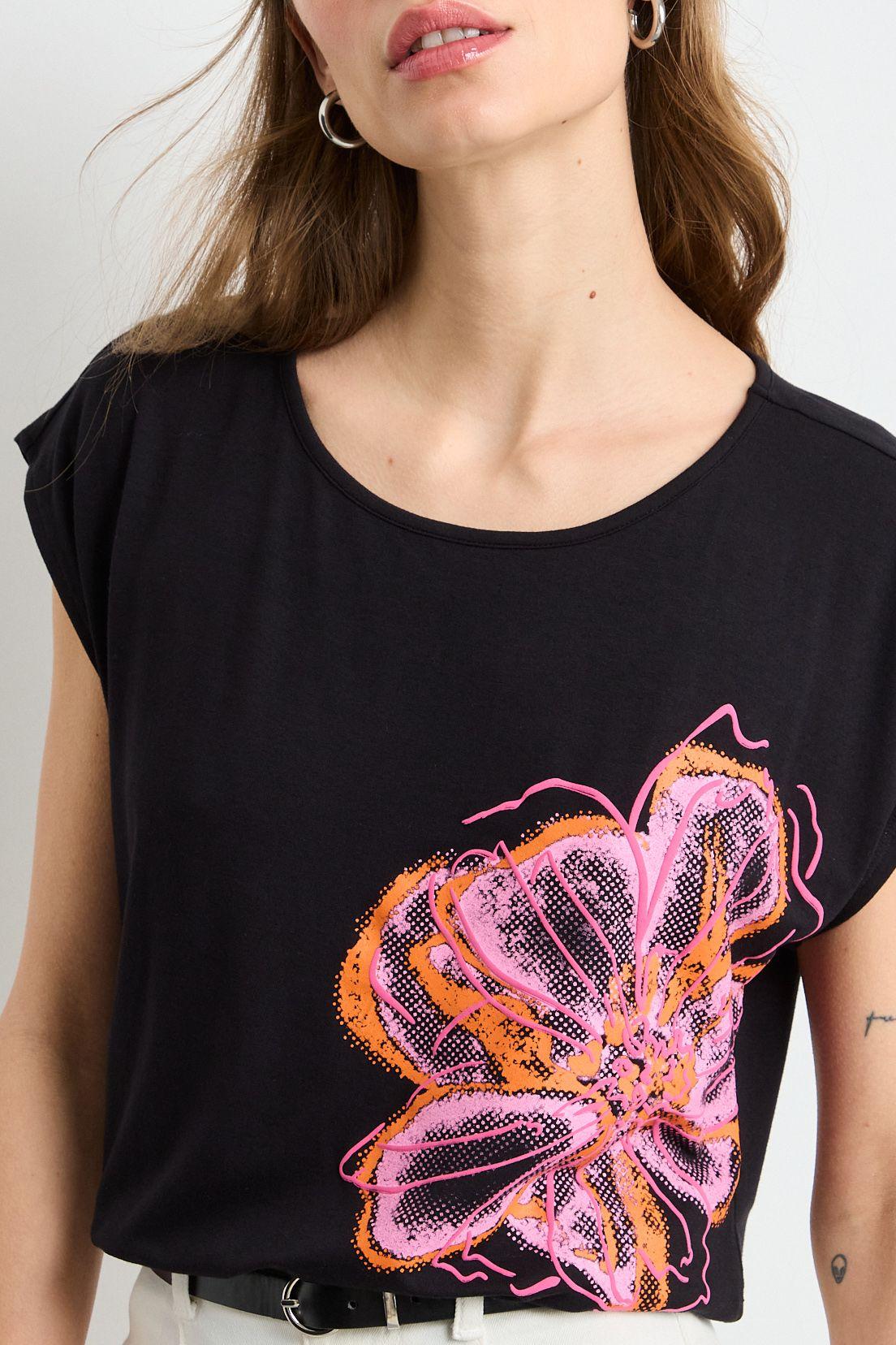 Polera Manga Corta Negro iO 14620225054102-1