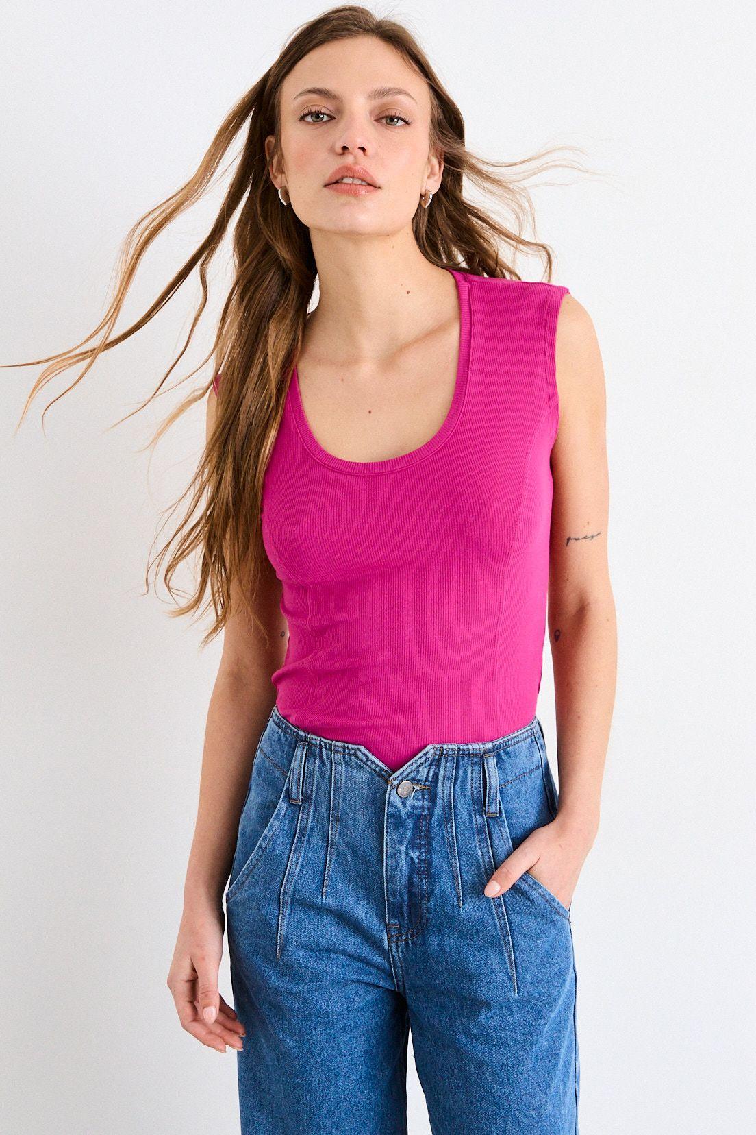 Polera Sin Mangas Fucsia iO 14220226057112-1