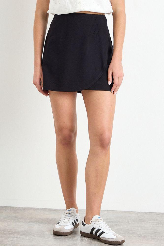 Falda Lisa Negro iO 12020225052102-1