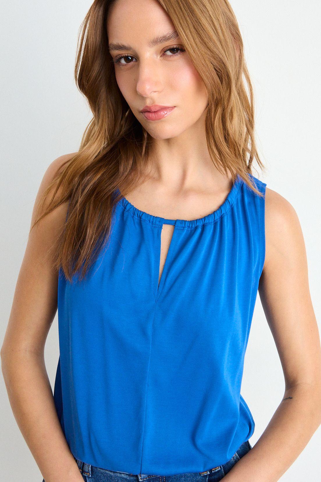 Polera Lisa Azul iO 14220126050104-1