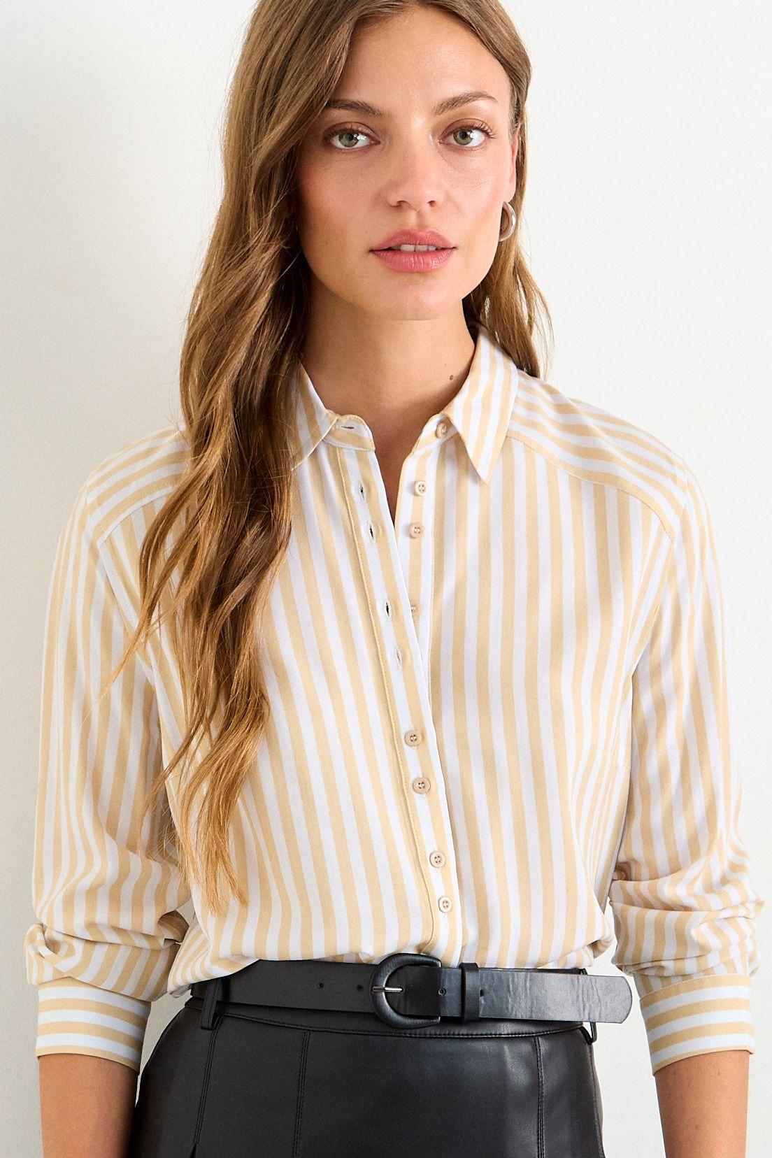 Blusa Fantasia Beige iO 14120126054106-0