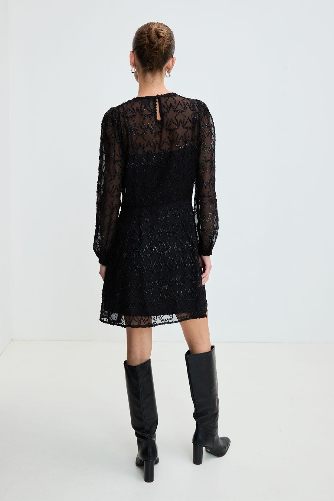 Vestido Fantasia Negro iO 13120125002102-2