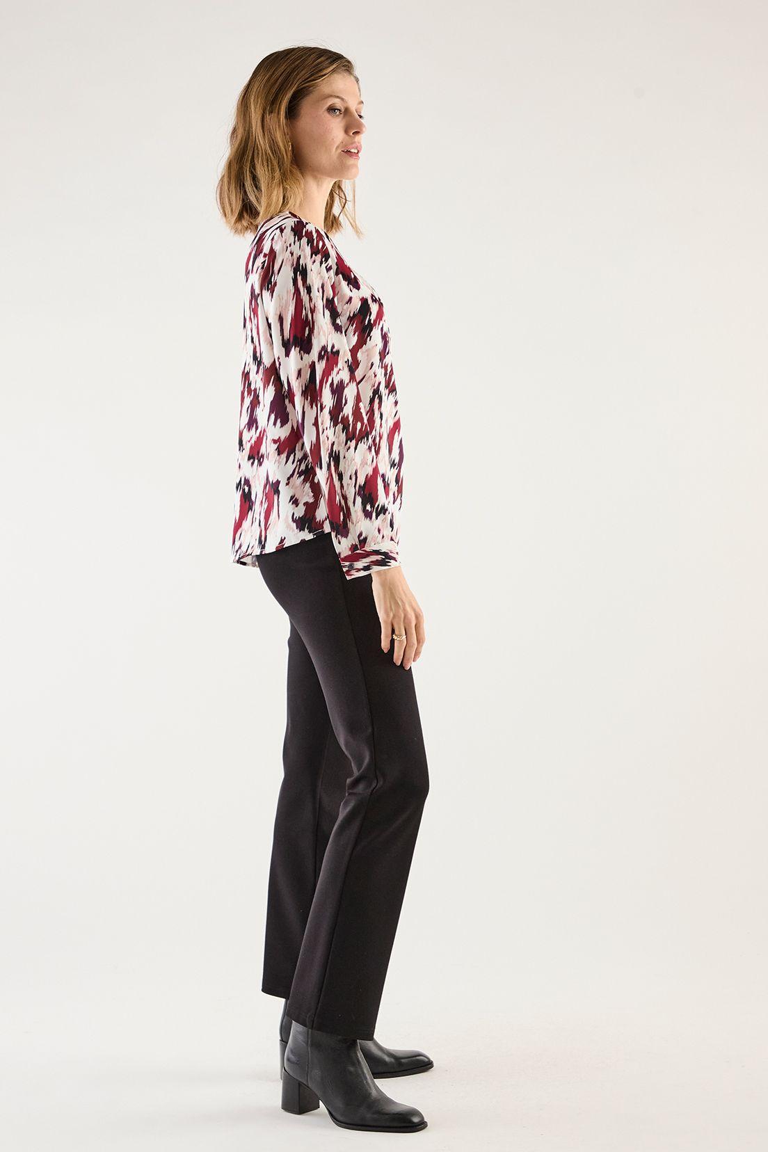 Blusa Estampada Cuello Redondo Negro 14102125057102-2