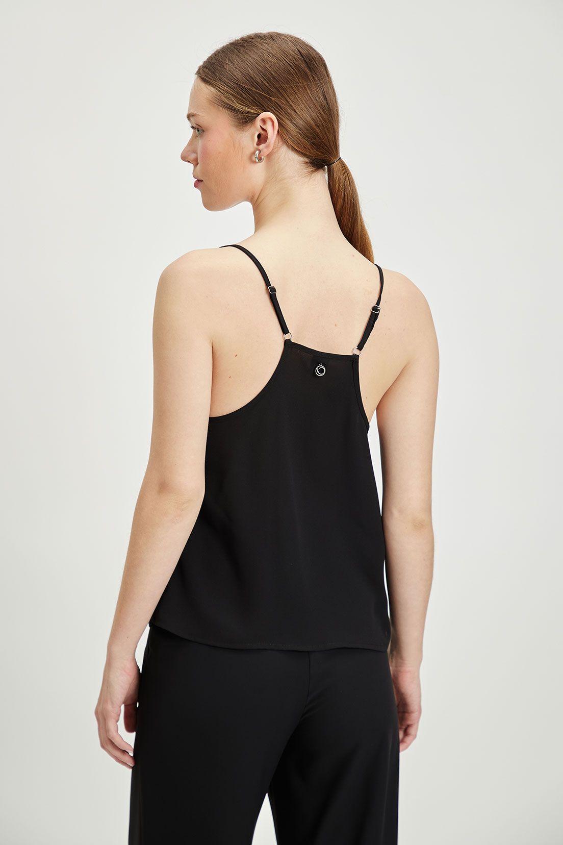 Blusa Lisa Negro iO 14020224006102-2