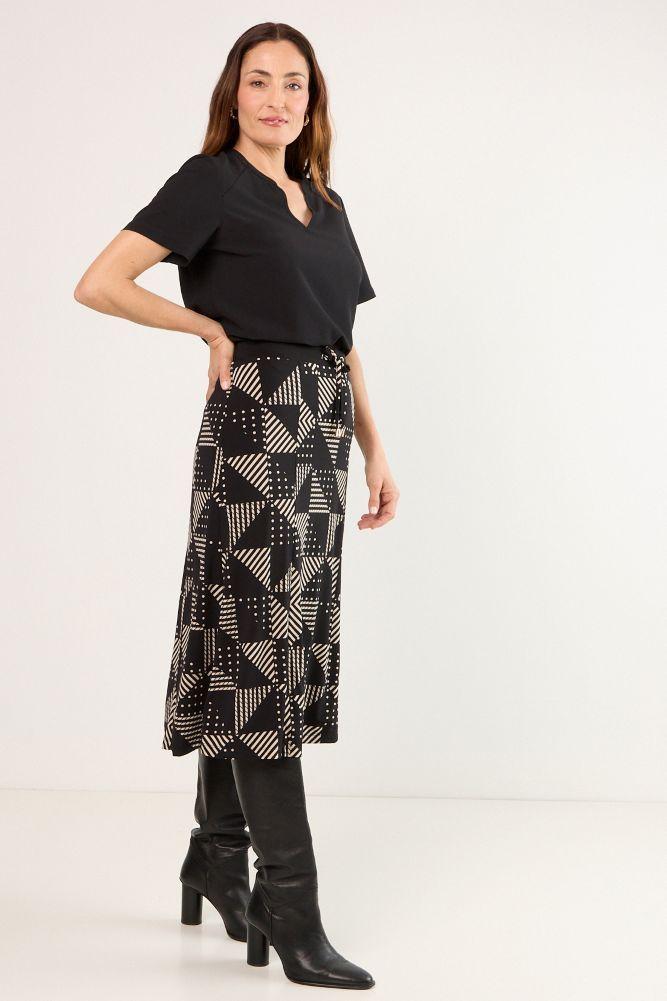 Blusas Manga Corta Negro Ma Griffe 14002225059102-4