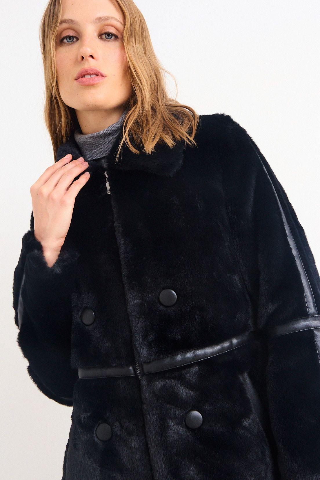 Chaqueton Liso Negro iO 17220126060102-1