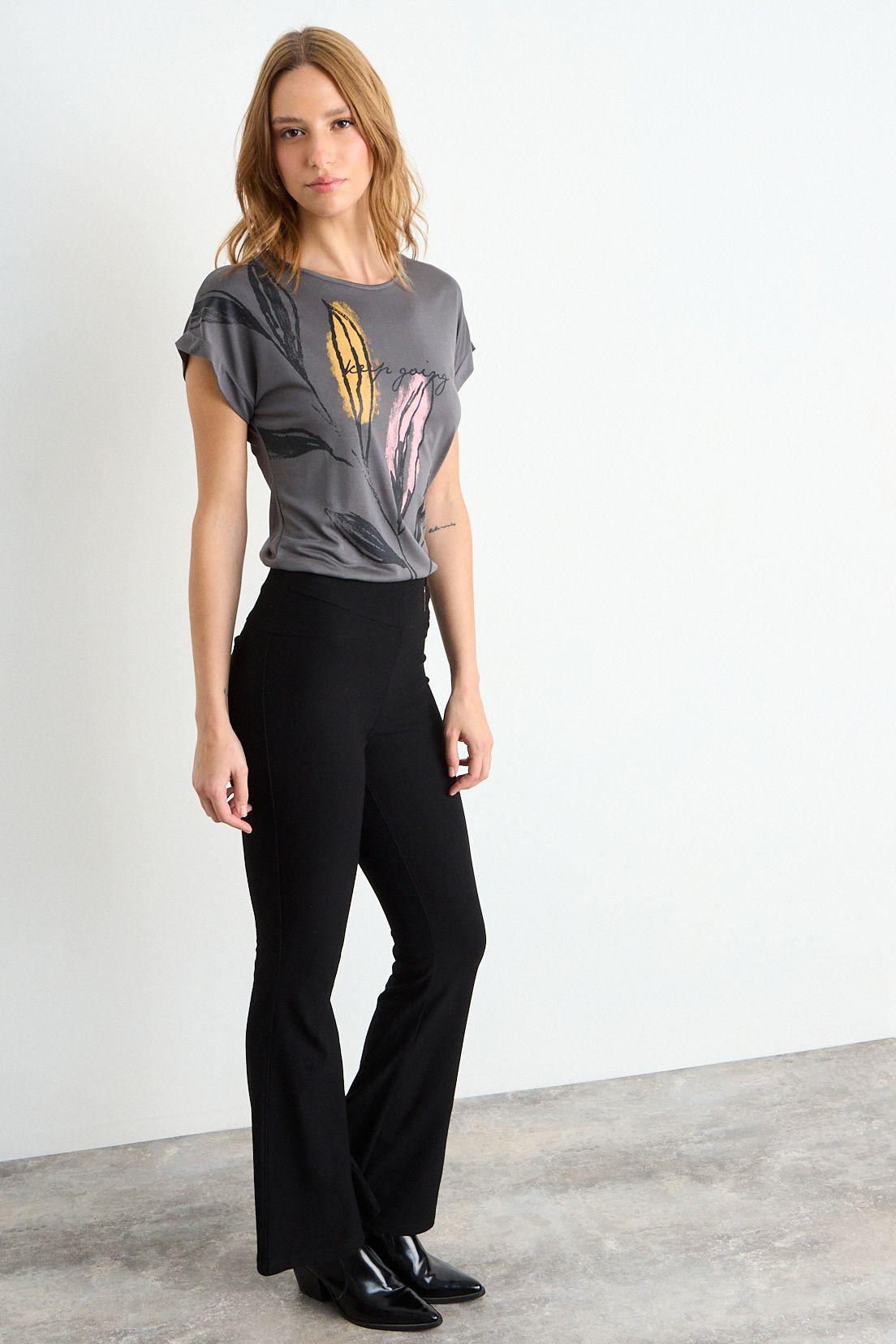 Polera Estampada Gris iO 14620126001163-4