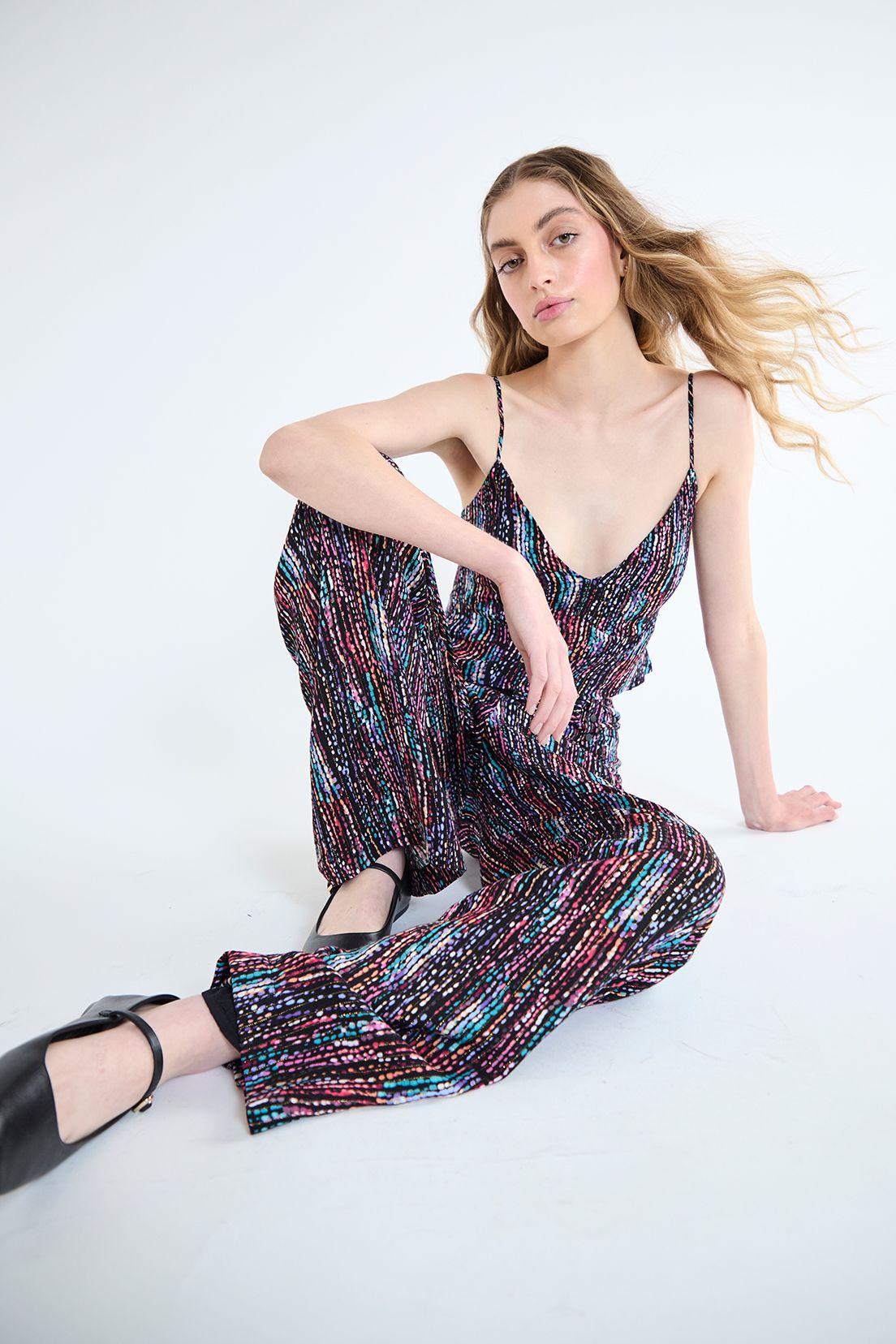 Pantalon Fantasia Negro iO 11120125051102-4