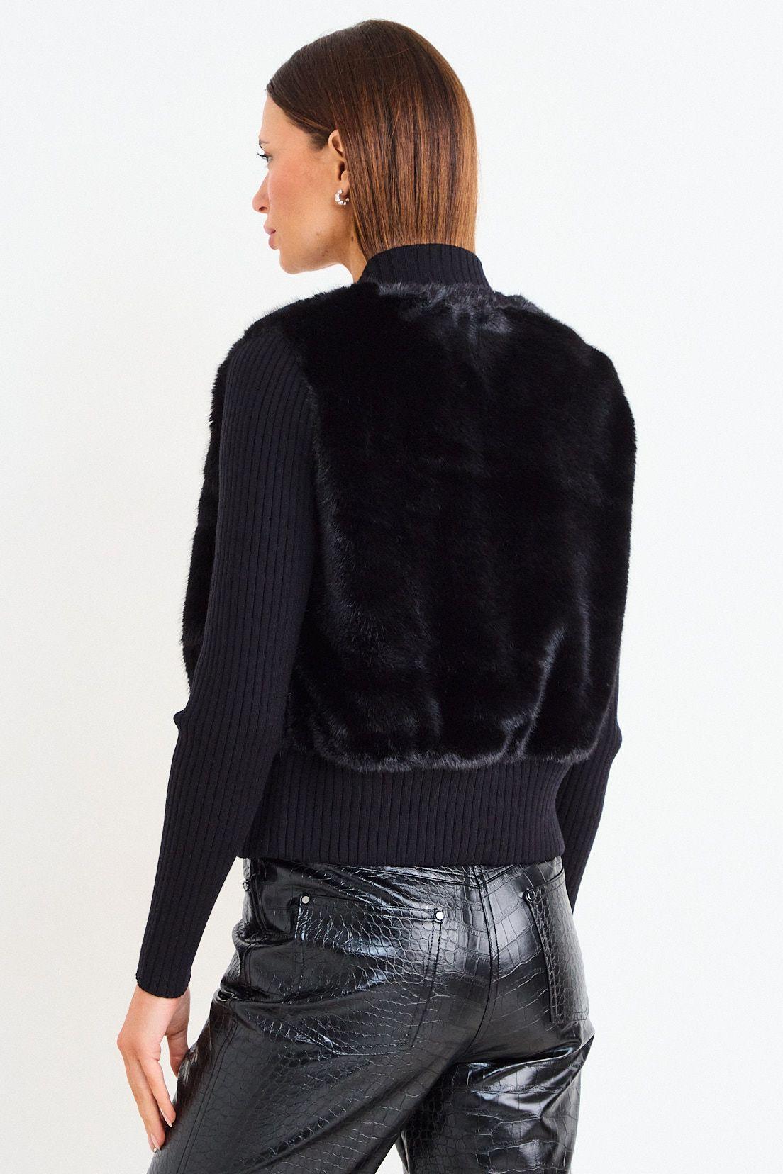 Chaleco Peludo Con Cierre Negro Ash 18007126012102-2