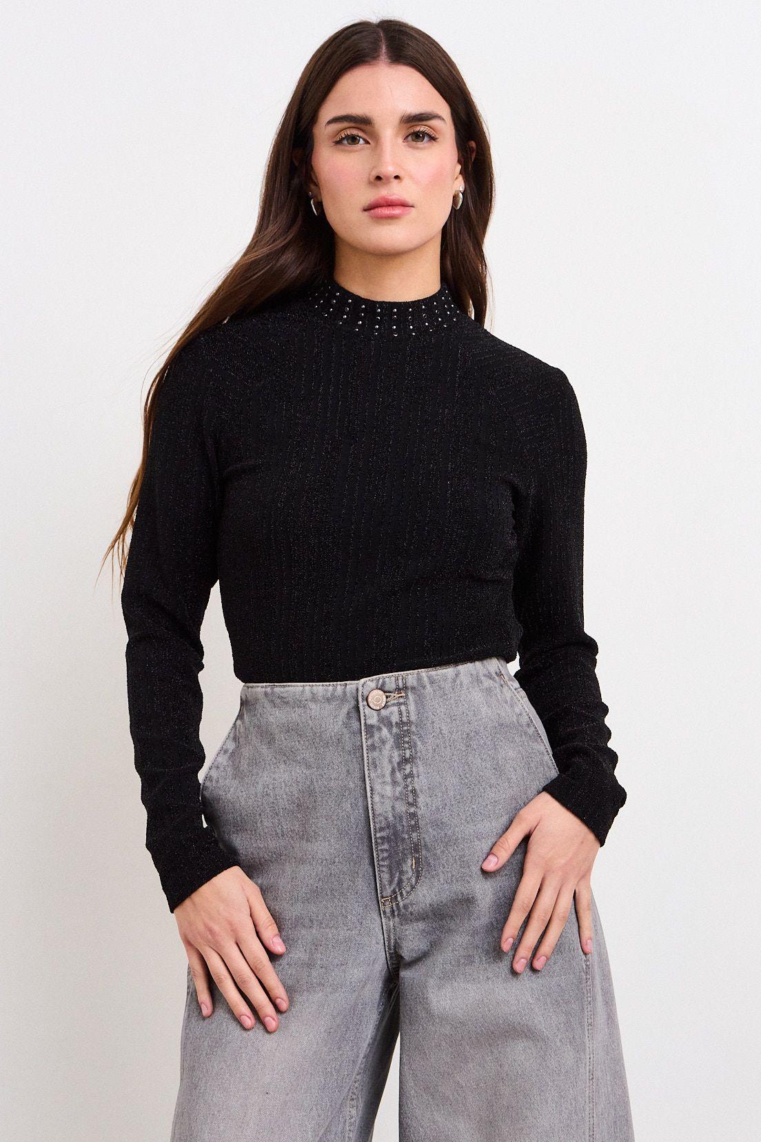 Polera Lisa Negro iO 14220226052102-2