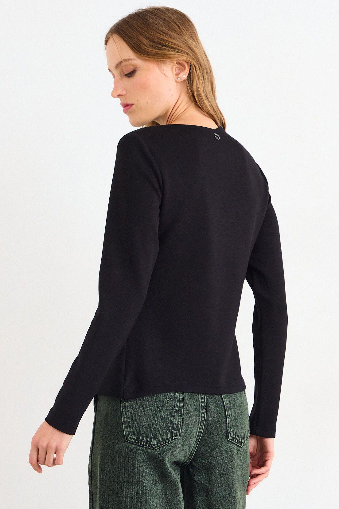 Polera Lisa Negro iO 14220126061102-2