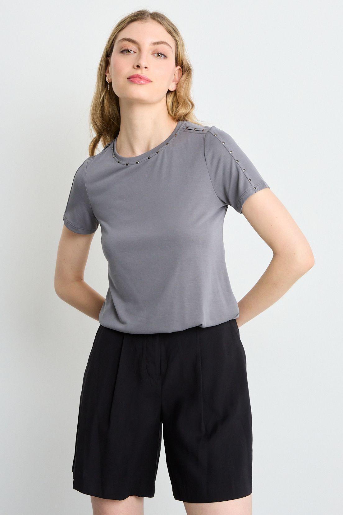 Polera Manga Corta Gris iO 14220225066163-0