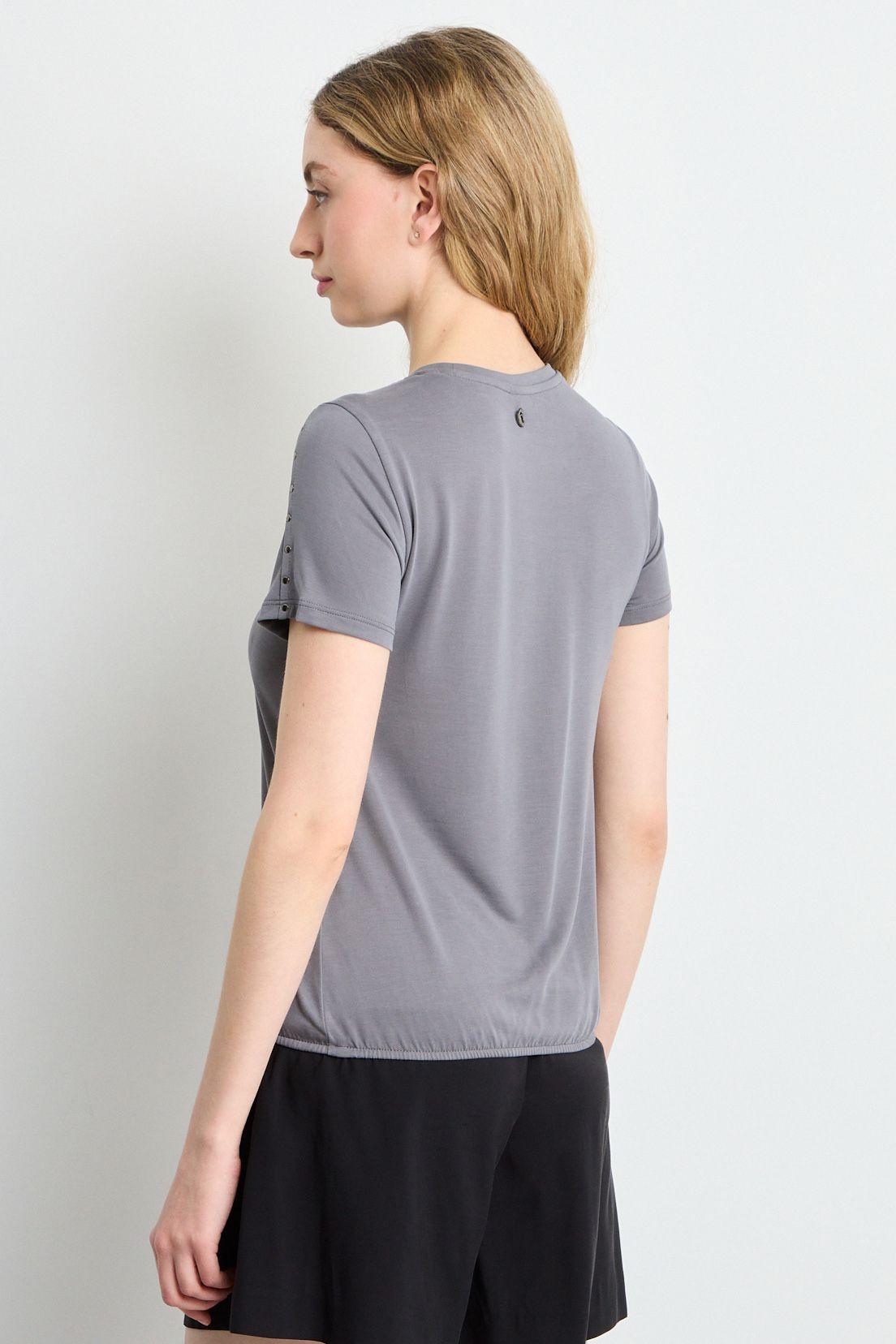 Polera Manga Corta Gris iO 14220225066163-2