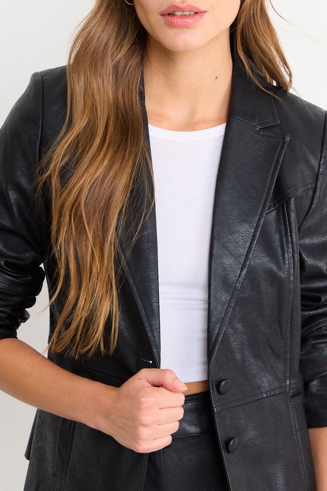 Blazer Liso Negro iO 16020126008102-1