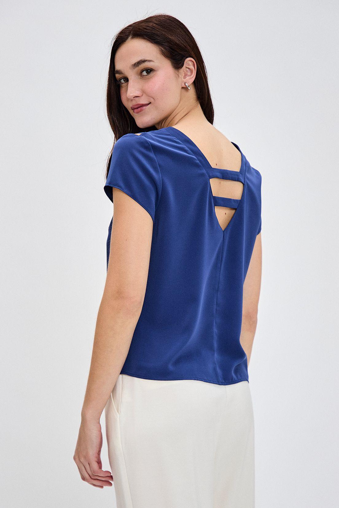 Blusa Azul iO 14020224081104-3