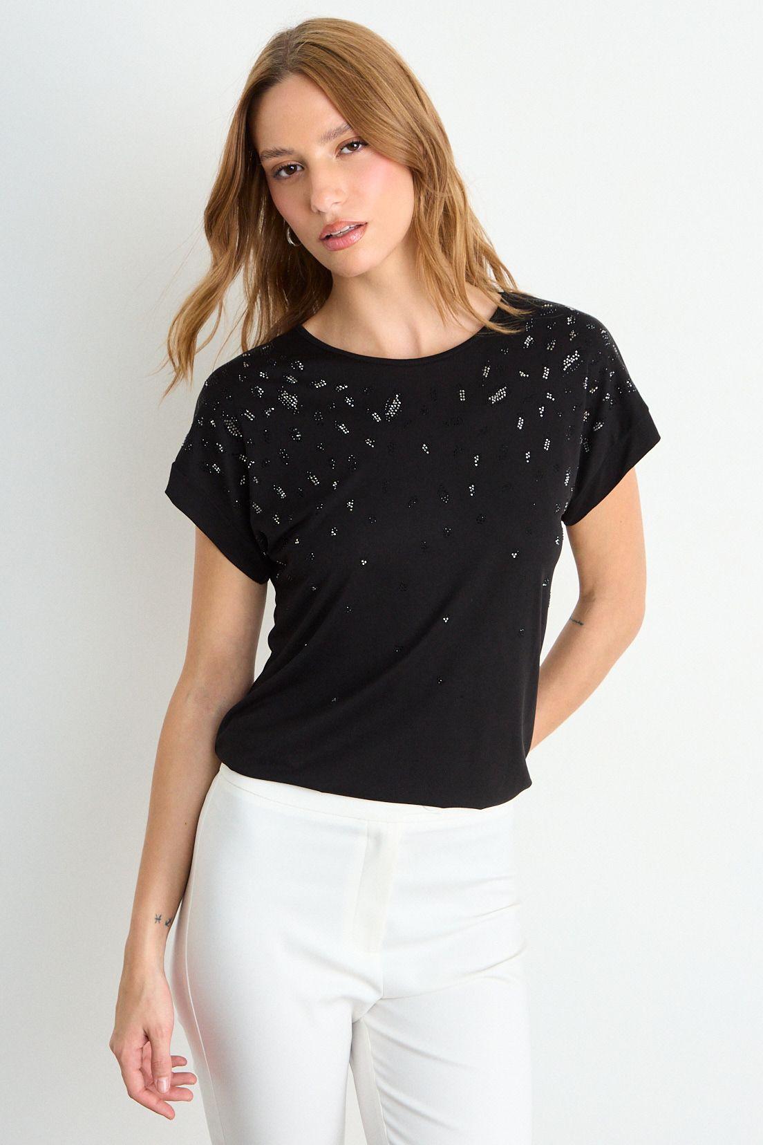 Polera Estampada Negro iO 14620126001102-0