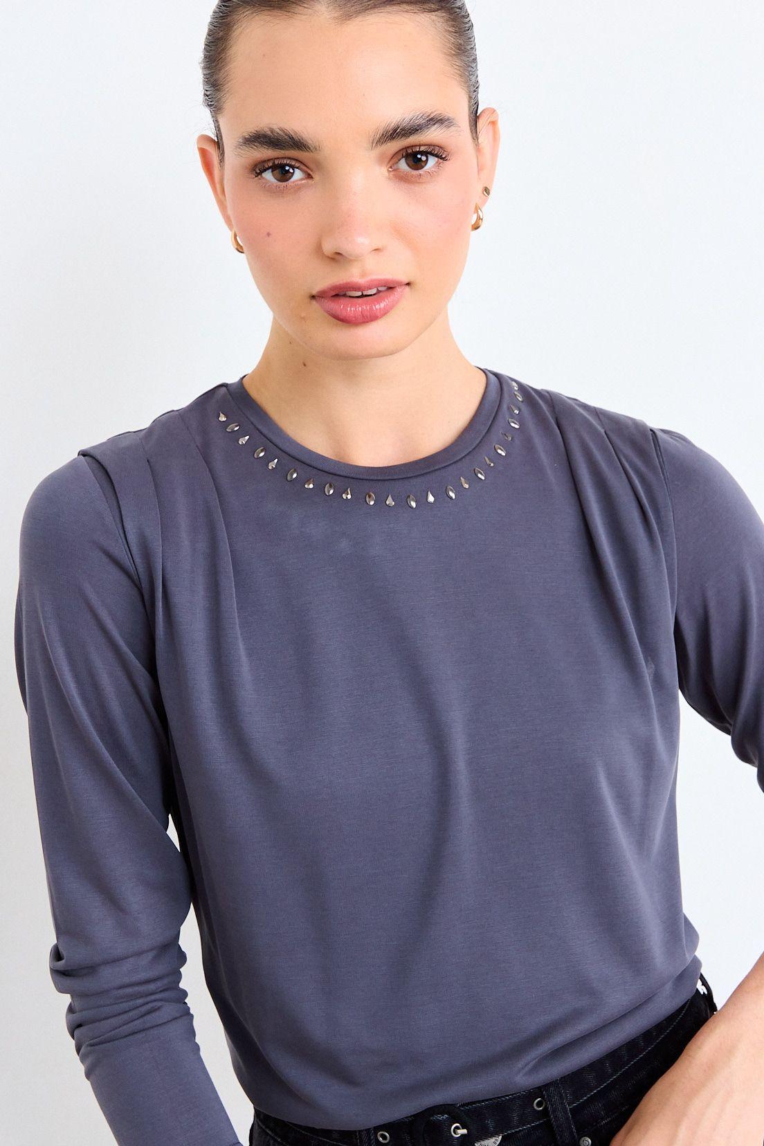 Polera Estampada Gris iO 14620126052163-0