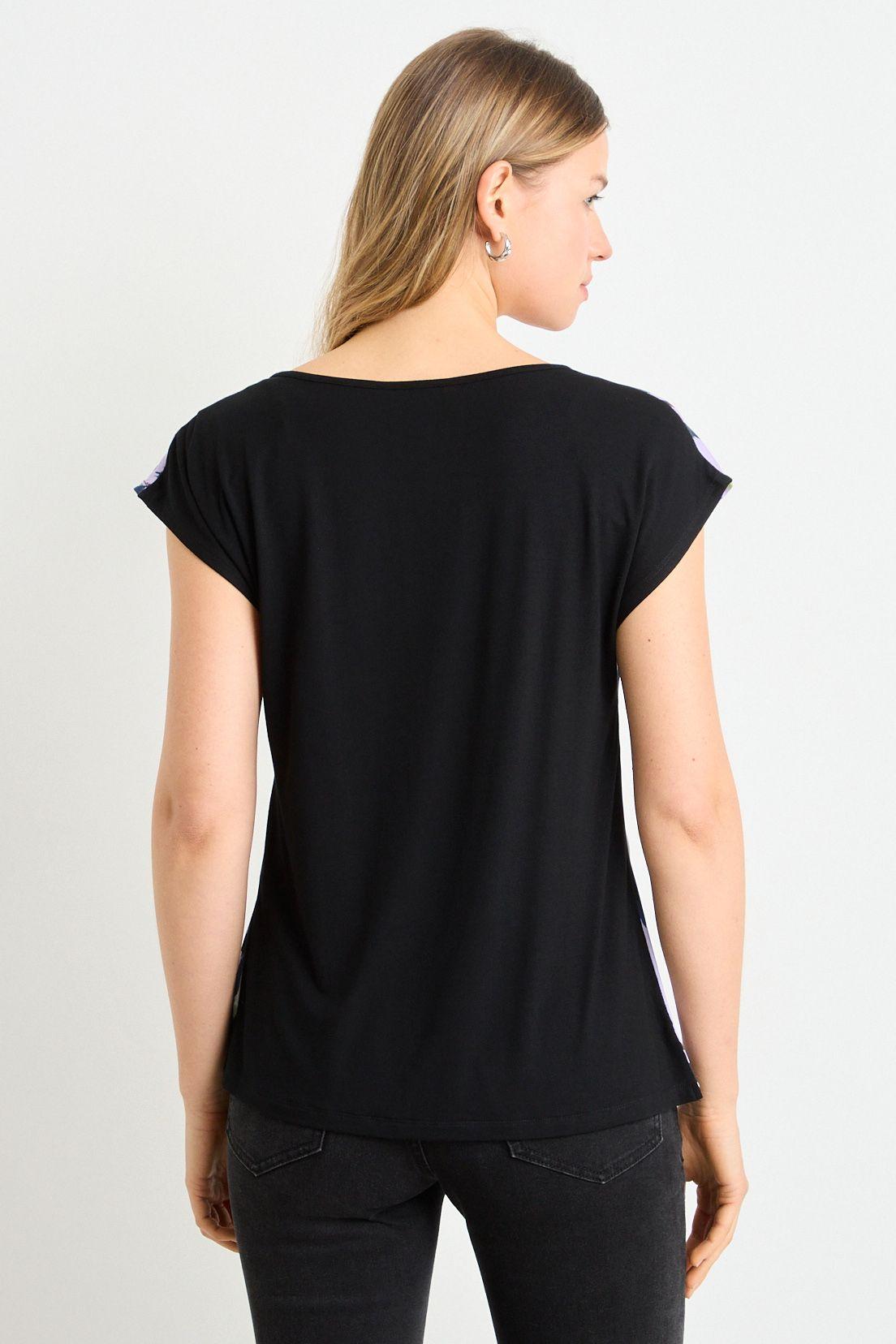 Polera Negro Ash 14304225070102-2