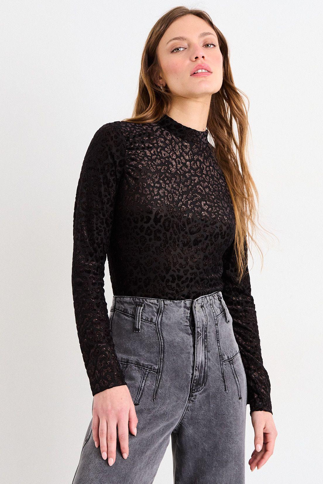 Polera Fantasia Negro iO 14320226052102-0