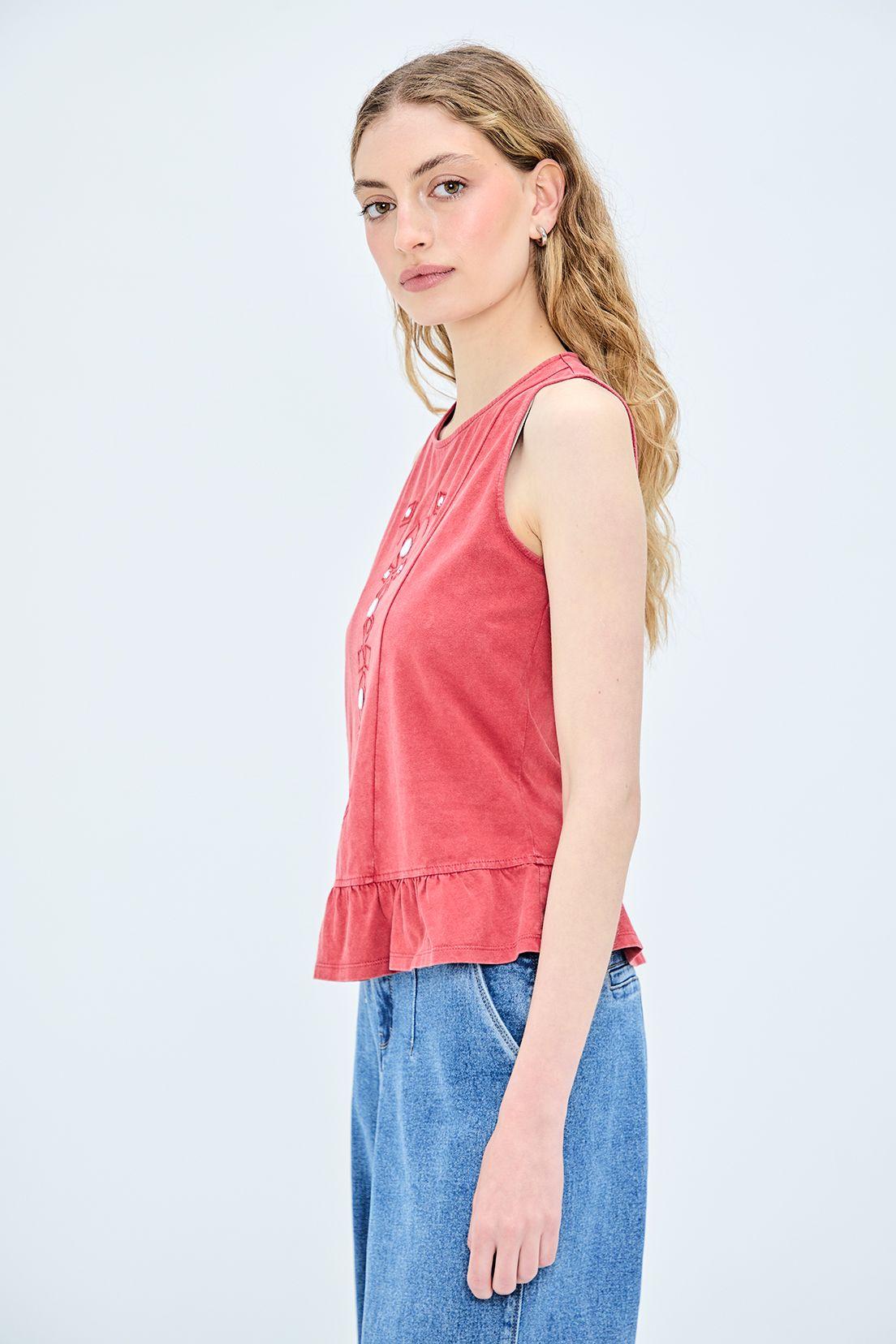 Polera Lisa Burdeo iO 14220224011112-2
