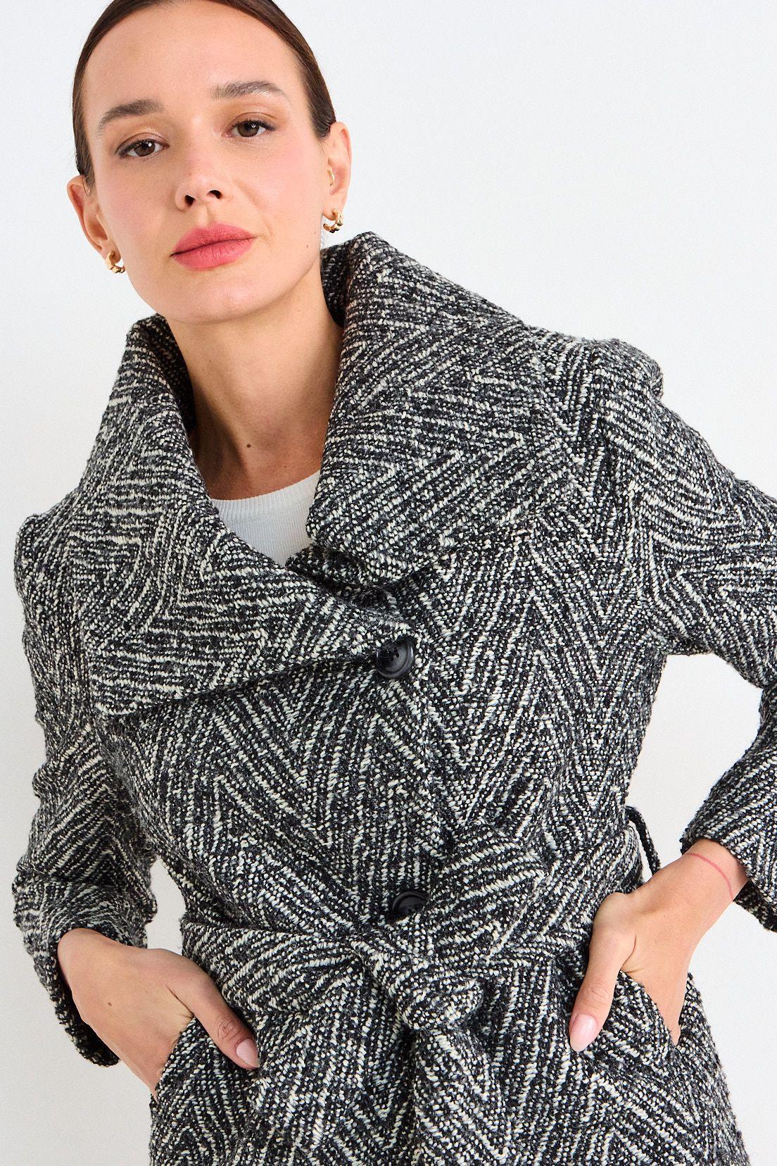 Casaca Fantasia Negro Ash 17704125001102-1