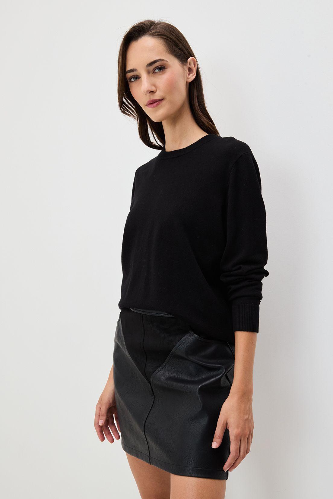 Sweater Negro iO 18104125024102-0