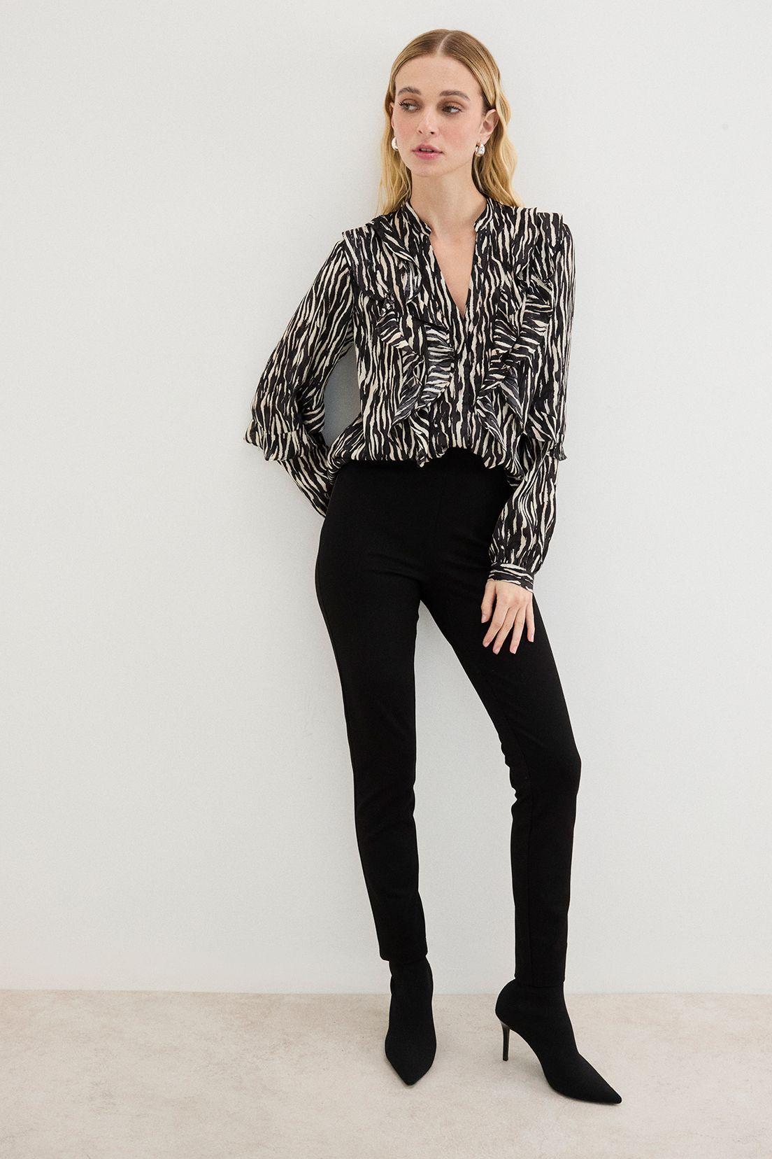 Blusa Fantasia Negro 14107125056102-1