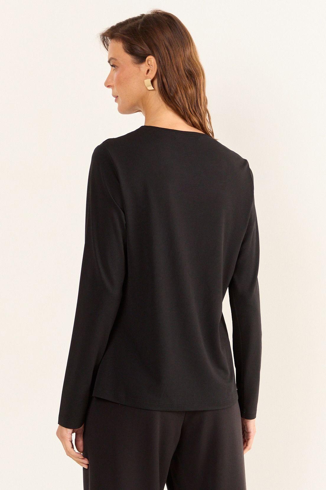 Polera Terciopelo Con Diseño Negro Ma Griffe 14202126008102-3