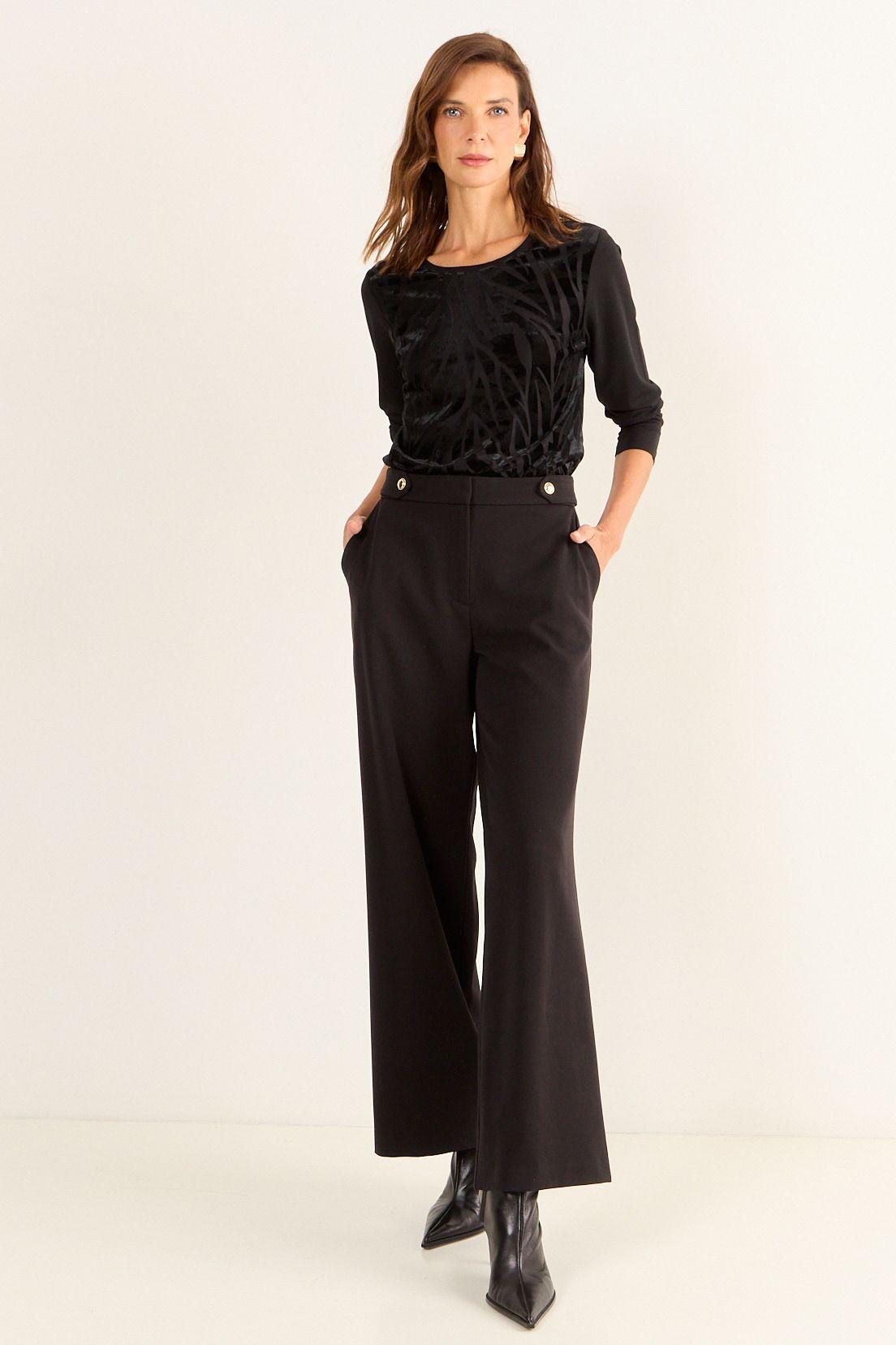 Polera Terciopelo Con Diseño Negro Ma Griffe 14202126008102-4