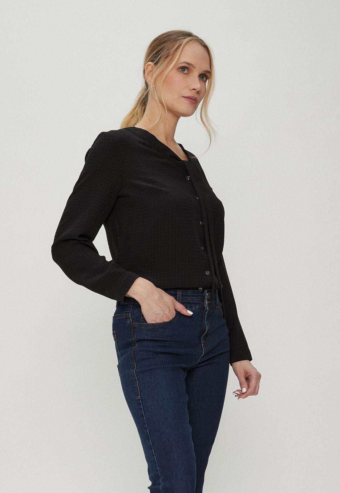 Blusa Con Lazo En Escote Negro Ma Griffe 14002124057102-3