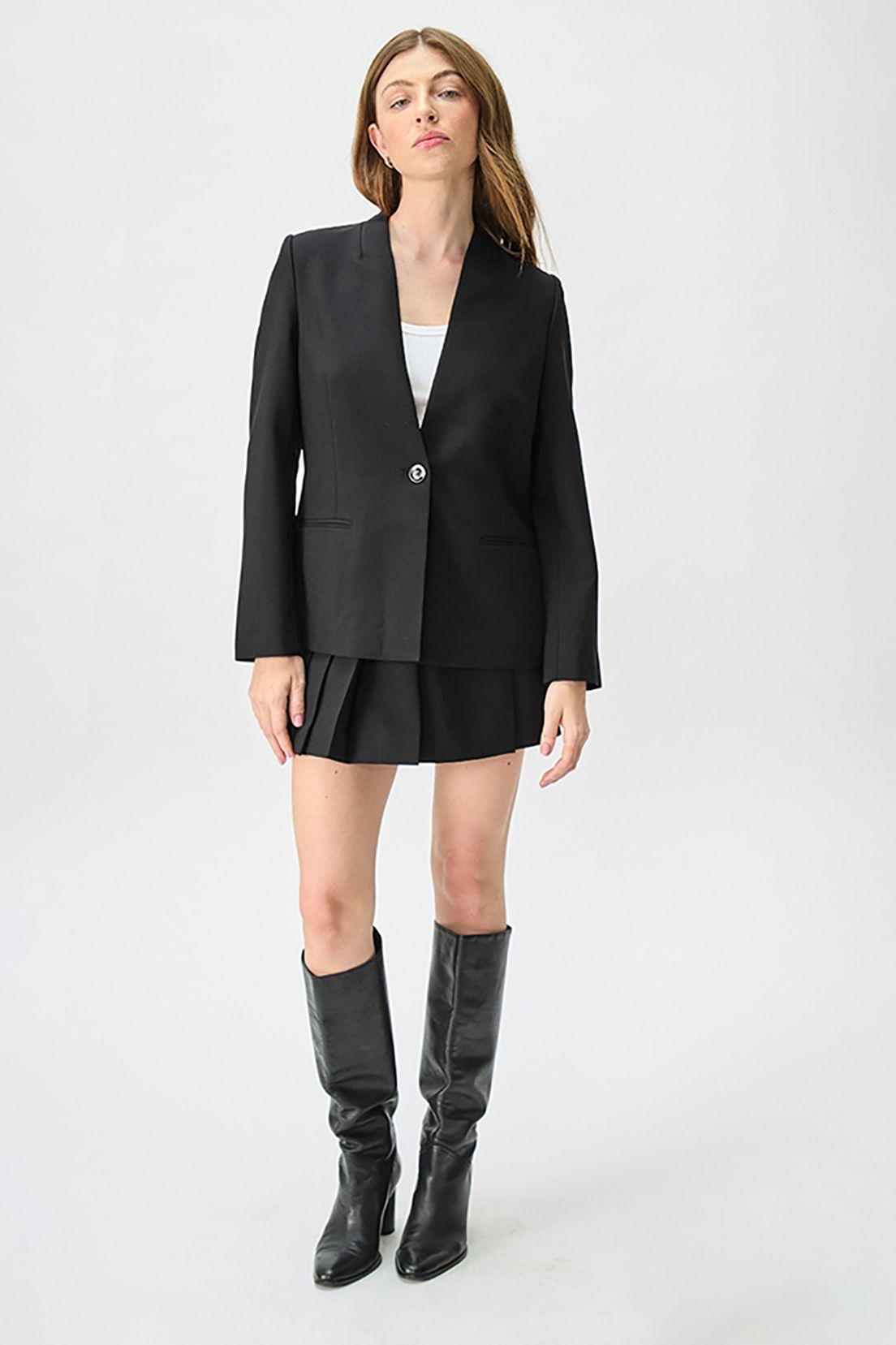 Blazer Liso Negro iO 16020125056102-0