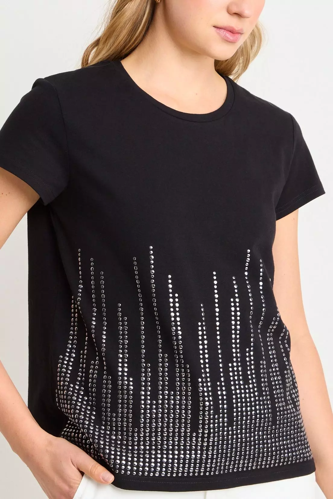 Polera Manga Corta Negro Ash 14604225700102-1