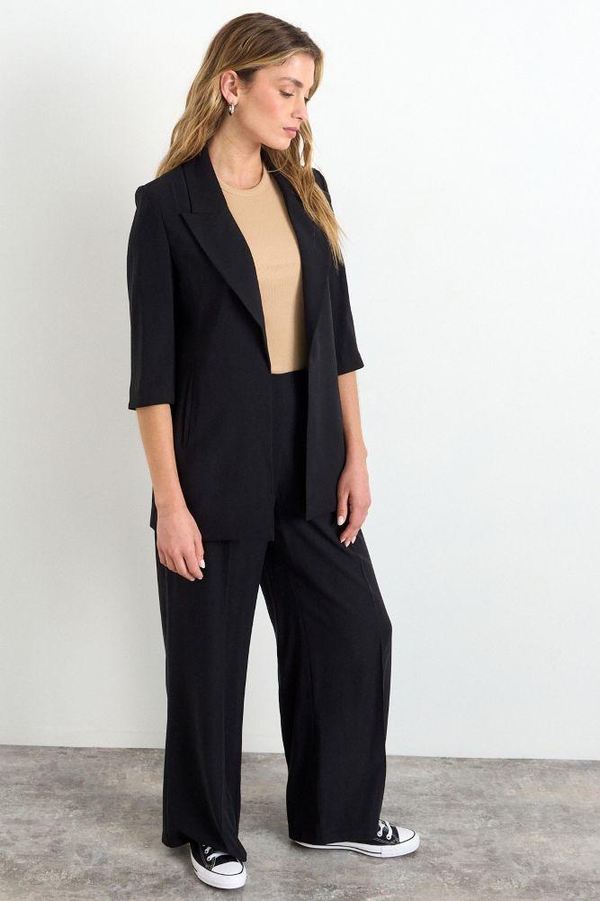 Blazer Liso Negro iO 16020225023102-4