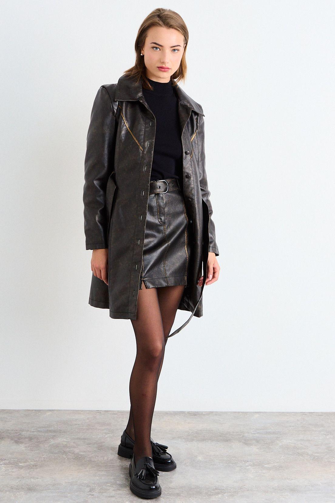 Trench Café iO 17420126004109-4