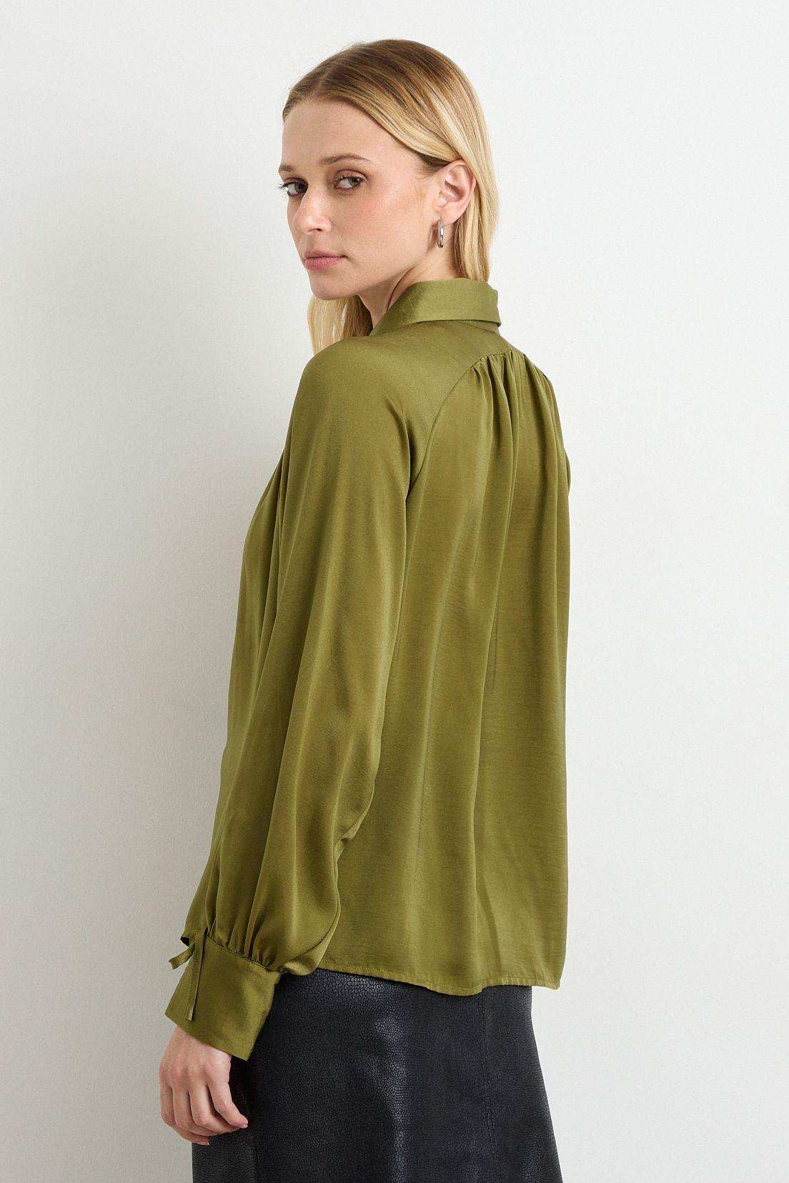 Blusas Manga Larga Verde Oliva Ash 14007125072107-2