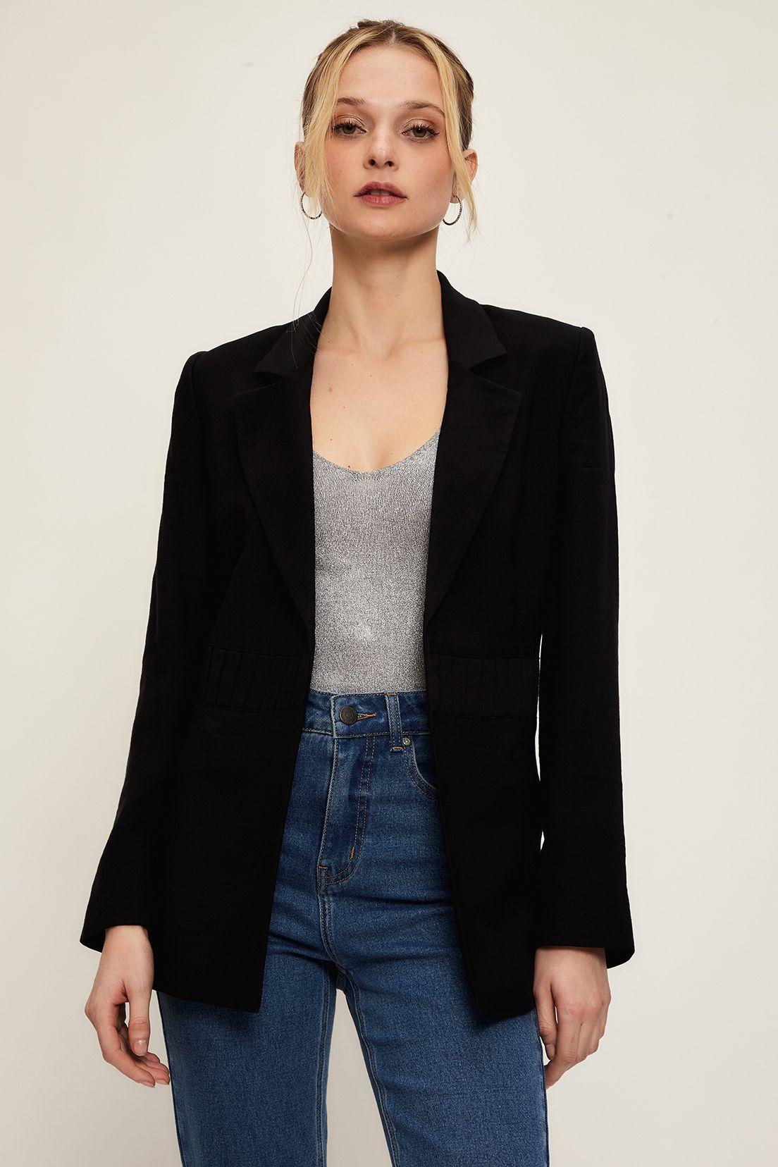 Blazer Liso Negro iO 16020224009102-0